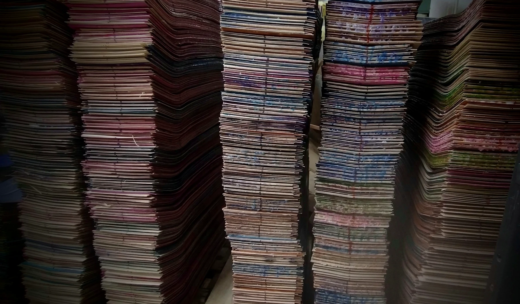Uncut Decks